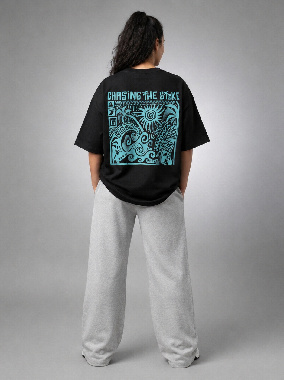 CHASING THE STOKE
OVERSIZED T-SHIRT