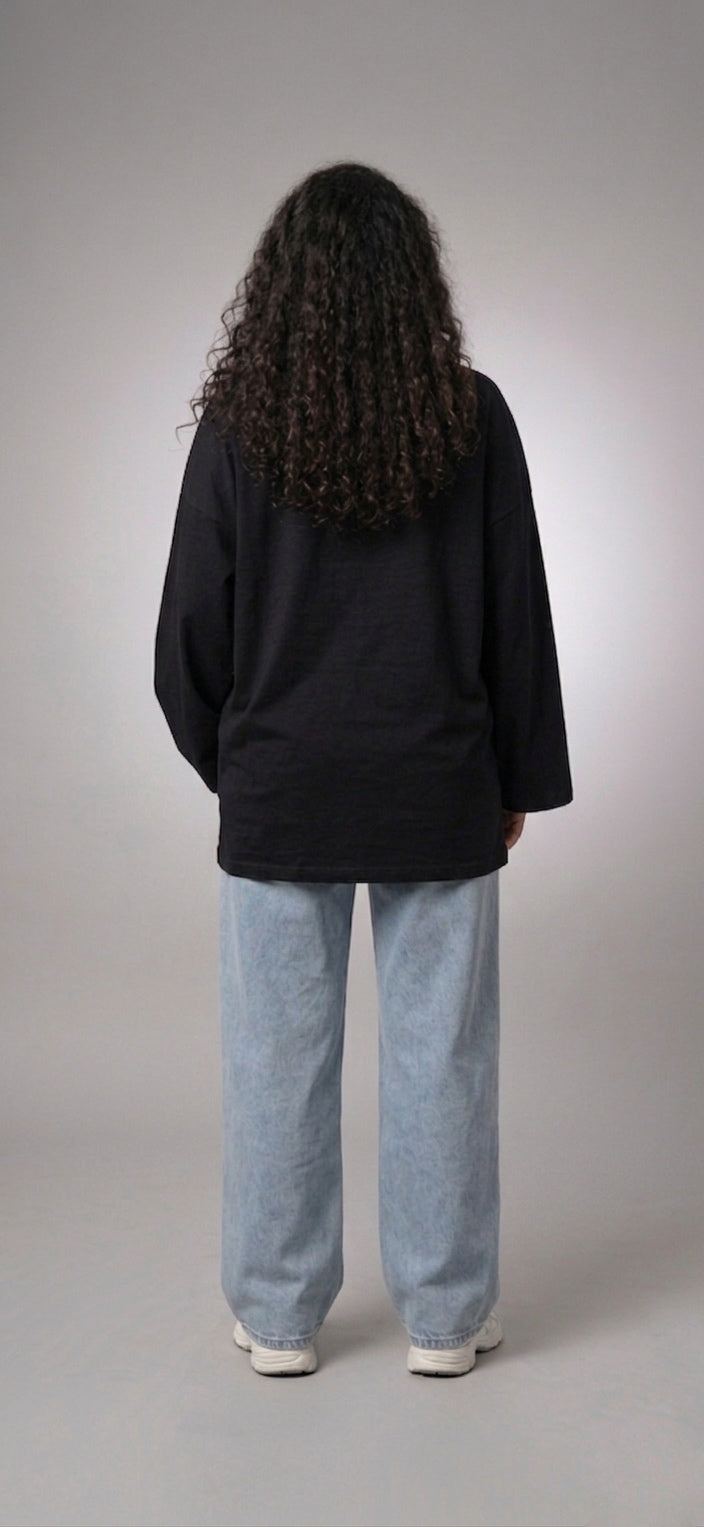 LONG SLEEVE
T-SHIRT