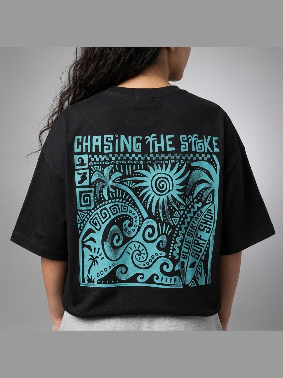 CHASING THE STOKE
OVERSIZED T-SHIRT