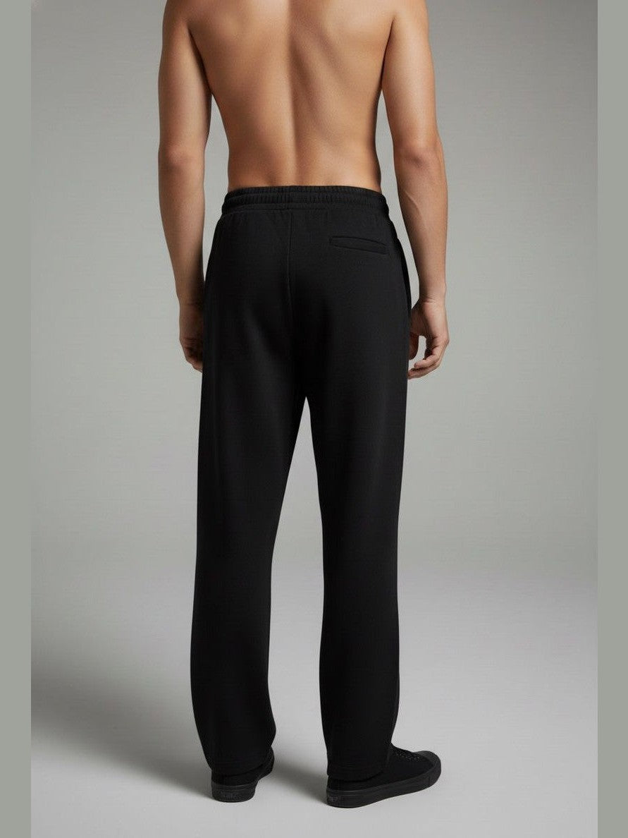 WIDE-LEG
SWEATPANTS