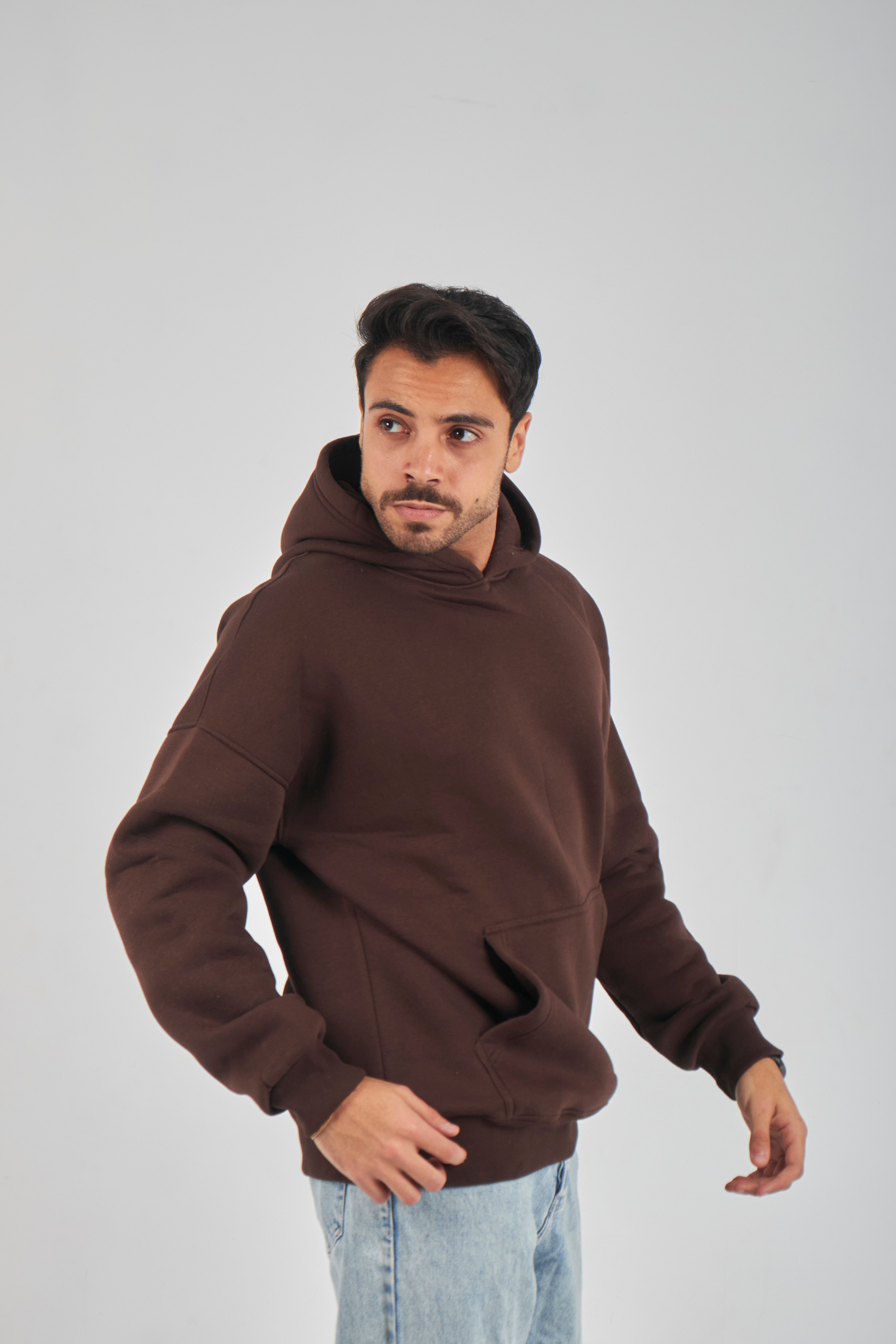 BASICS
OVERSIZED HOODIE