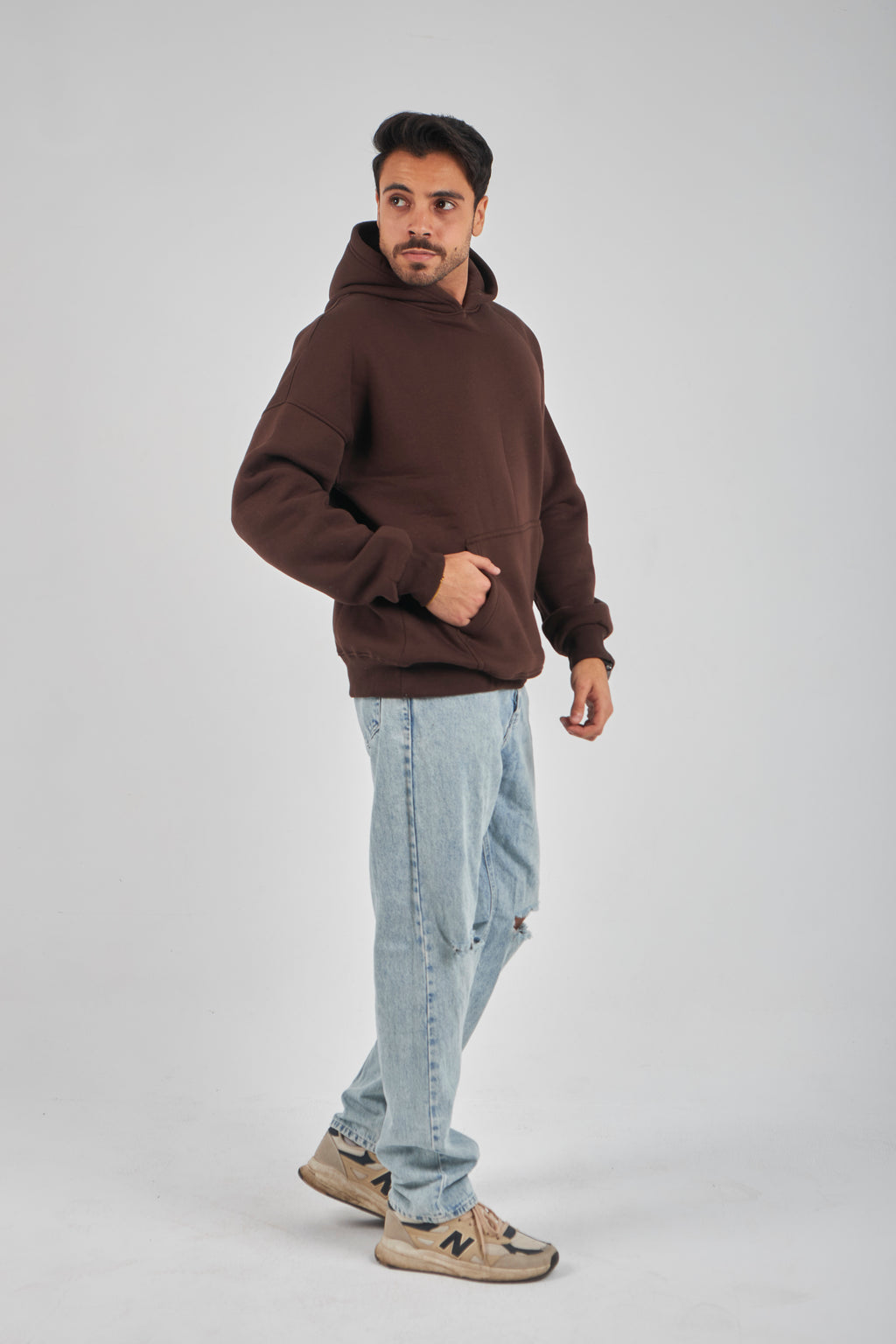 BASICS
OVERSIZED HOODIE