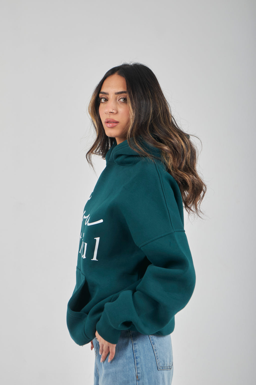 BE-YOU / BEAUTIFUL
OVERSIZED HOODIE
