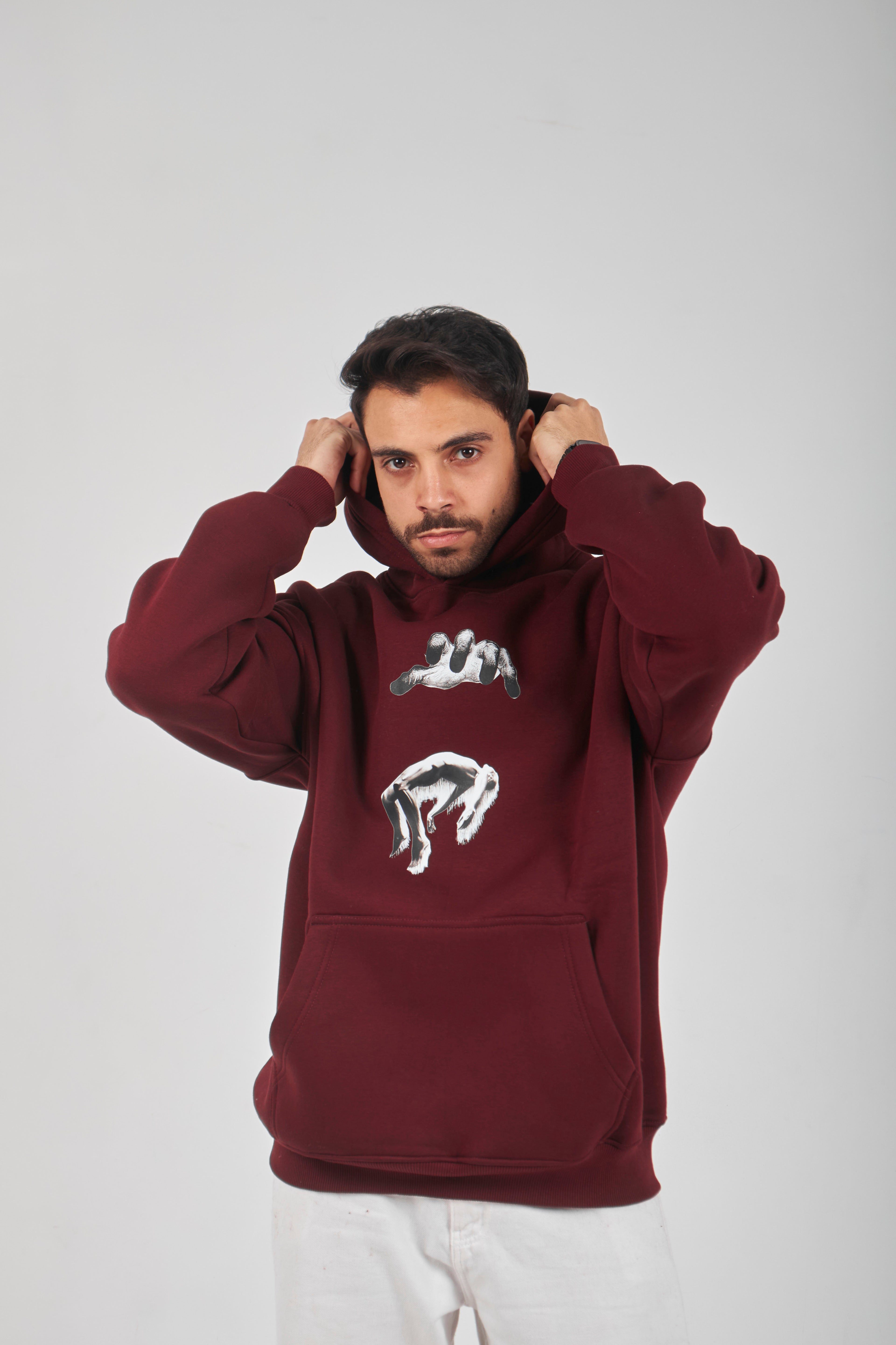 CONTROLLING 
OVERSIZED HOODIE